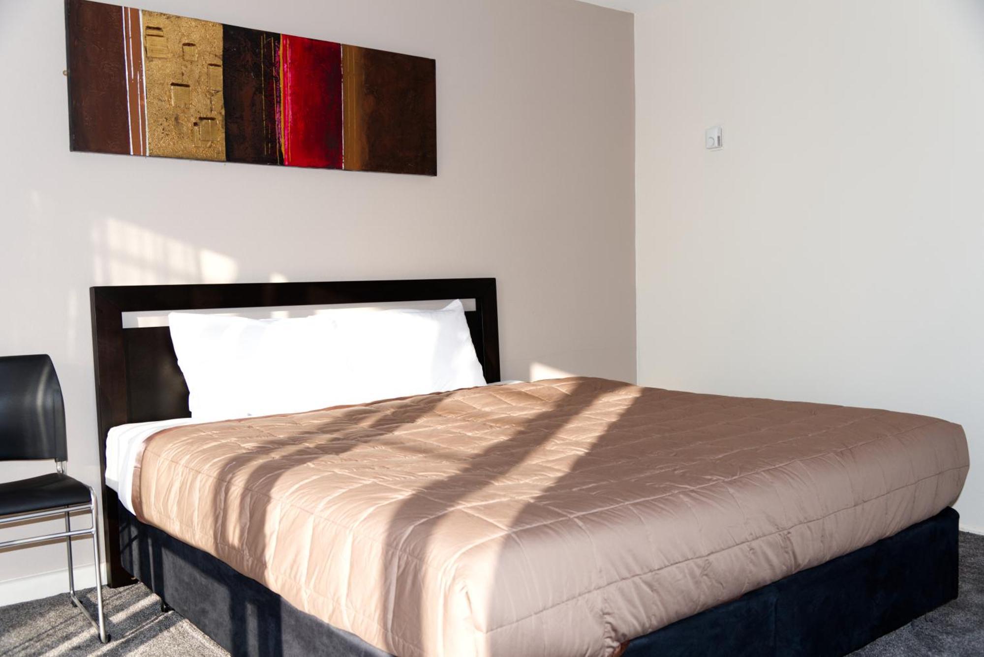 Aotea Lodge Порируа Экстерьер фото