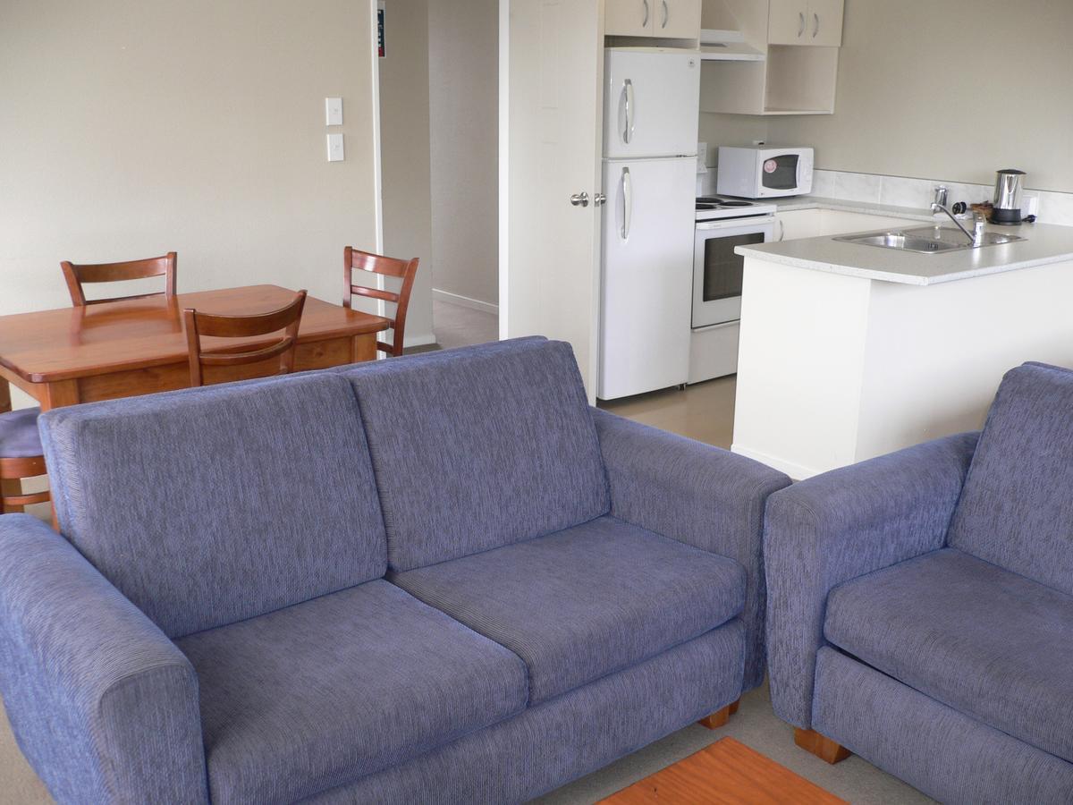 Aotea Lodge Порируа Экстерьер фото